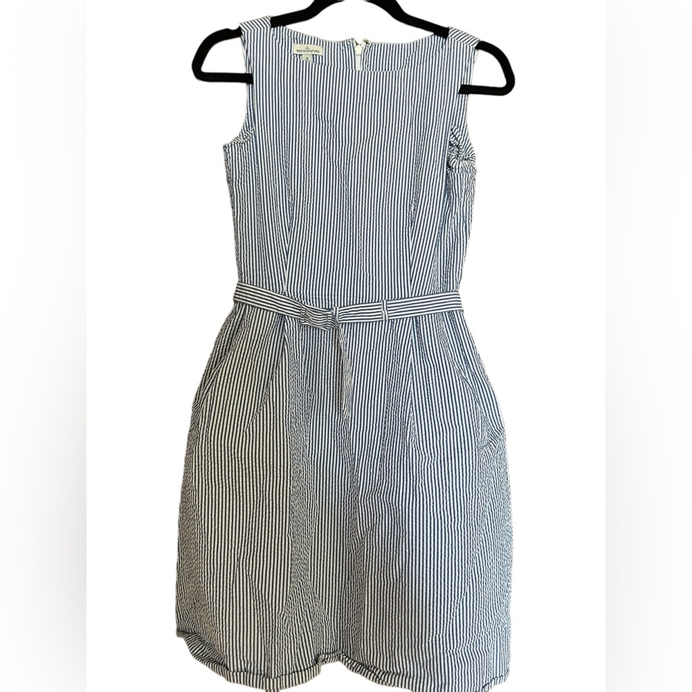 Sean Signature Size 0 Blue and White Sears Sucker Sleeveless Dress